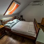 Bástya Panzió és étterem Vendégház Mezőpeterd