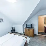 Bástya Panzió és étterem Vendégház 3*