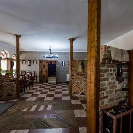 Bástya Panzió és étterem Vendégház